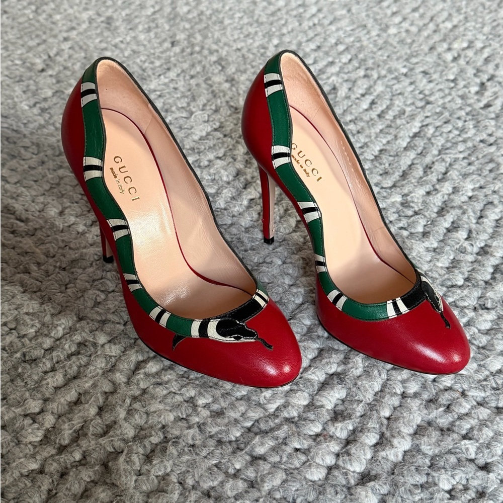 Gucci Red and Green Striped Heels
